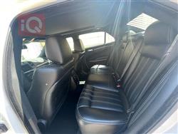 کرایسلەر 300